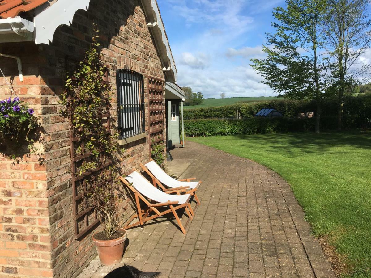 Crossways Self-Catering Cottage - Self Contained East Ravendale Eksteriør billede